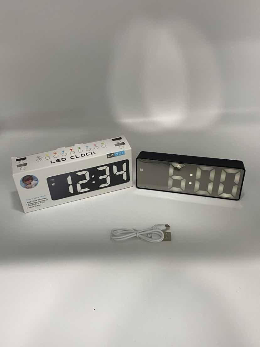 🕒 LED Digitalni Sat – Model GS-5908