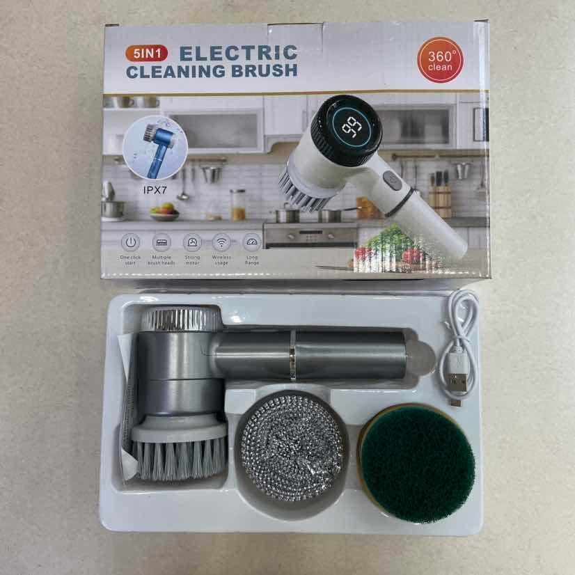 Električna četka za čišćenje (sa nastavcima)