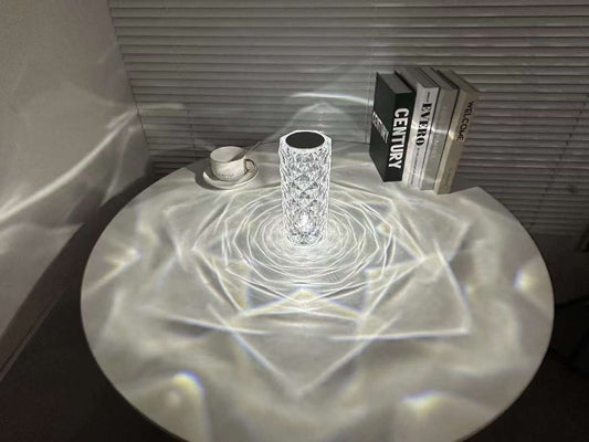 Kristalna RGB LED lampa