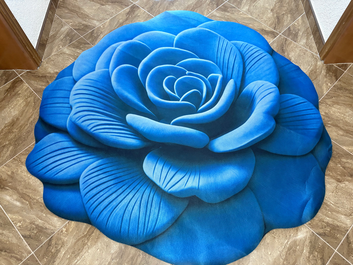 🌹 Tepih u obliku ruže – 160 × 160 cm