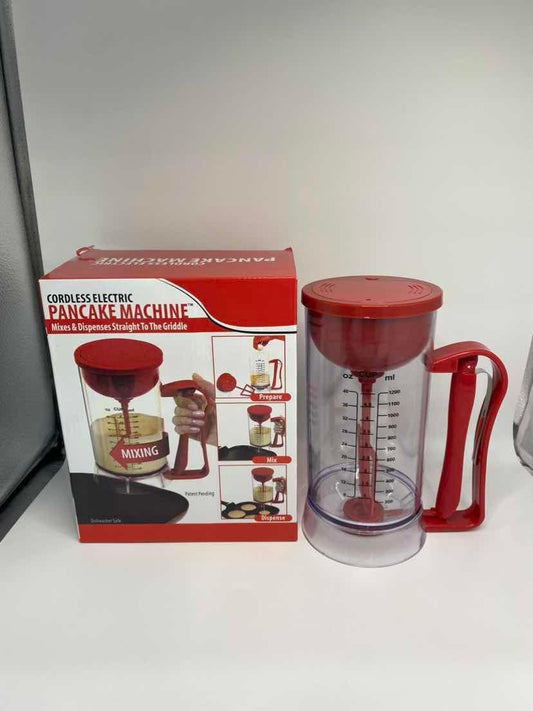 Ručni aparat za mešanje i doziranje testa za palačinke